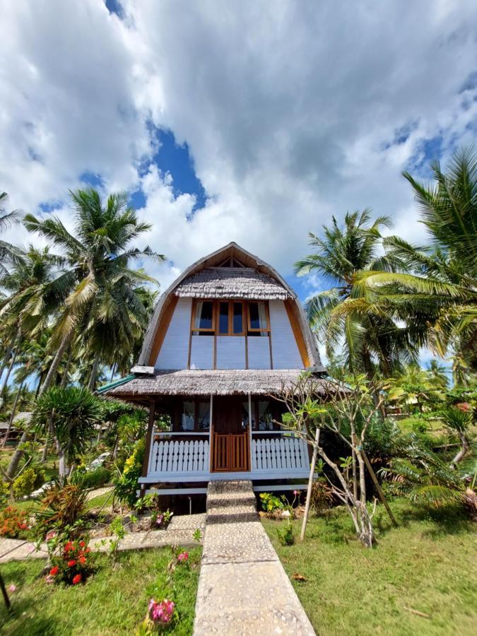 Sunari Beach Resort Selayar Matalalang Kamer foto