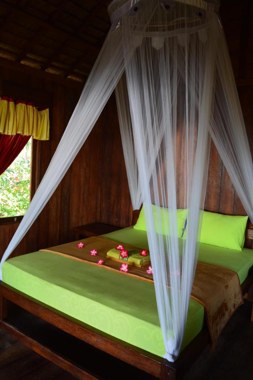 Sunari Beach Resort Selayar Matalalang Buitenkant foto