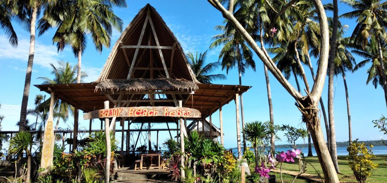 Sunari Beach Resort Selayar Matalalang Buitenkant foto