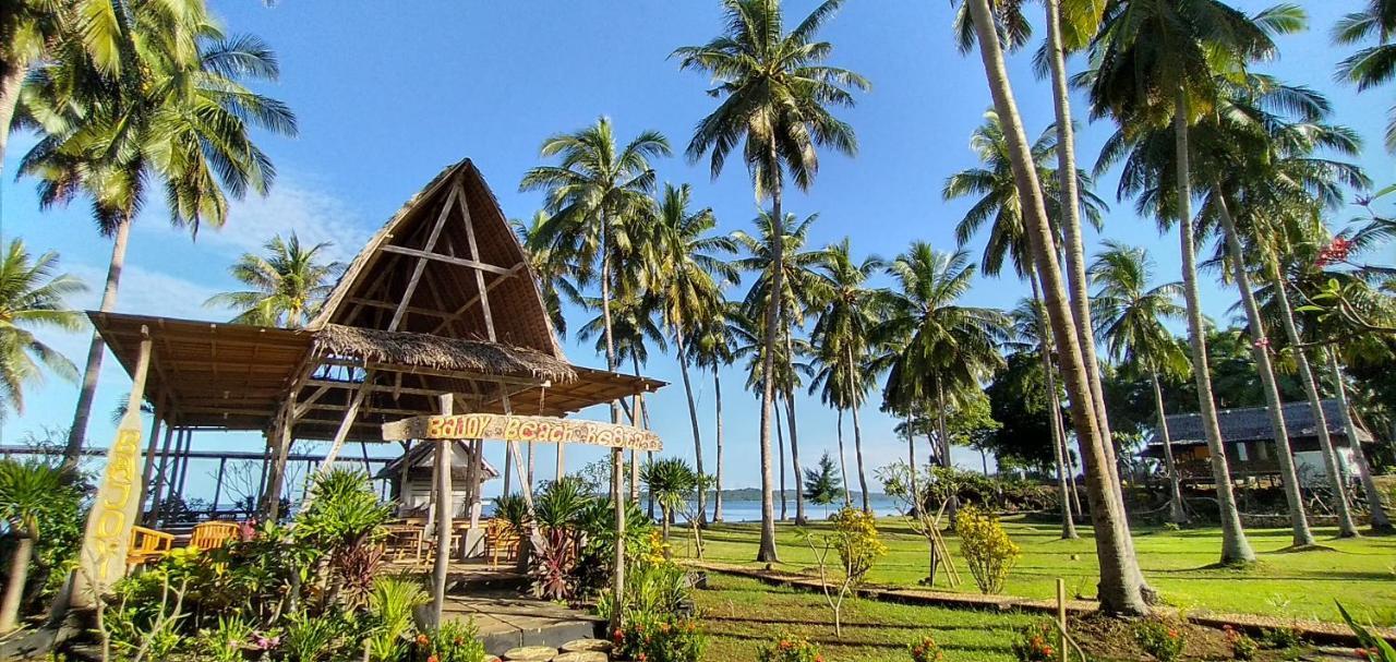 Sunari Beach Resort Selayar Matalalang Buitenkant foto