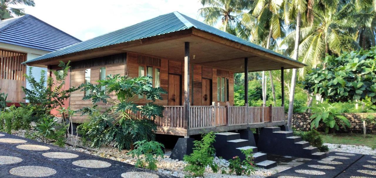Sunari Beach Resort Selayar Matalalang Buitenkant foto